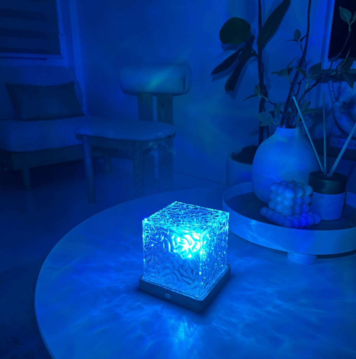 THE LUMICUBE™ WAVES